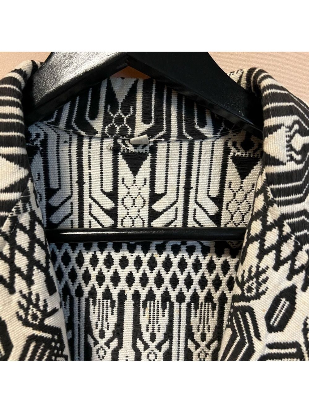 Authentic Guatemalan Jacket - Picture 6 of 6